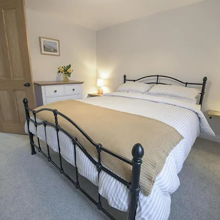 Penny Pot * Middleham